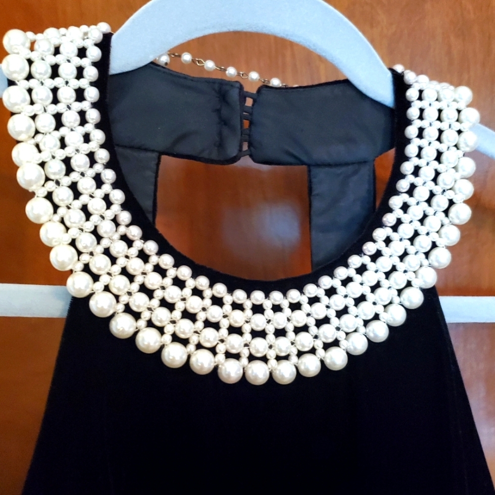 Vintage Little Black Dress with Pearl Collar Size 8